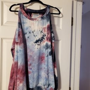 Cold shoulder tye dye long sleeve top